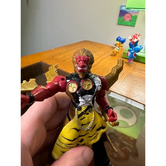 Power Rangers Dino Charge Villain Fury Bandai Action Figure - Picture 4 of 4